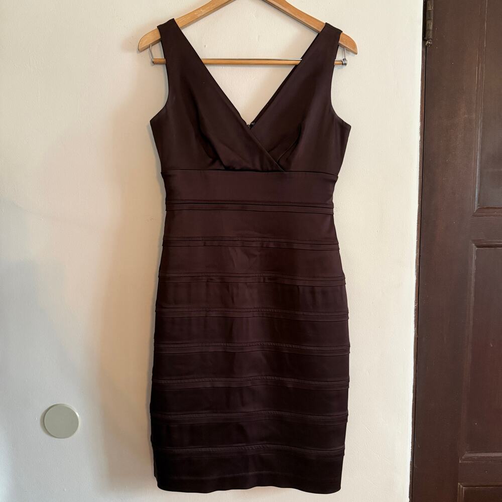 CALVIN KLEIN Brown satin Bandage Style Bodycon V Neck Cocktail Dress 6